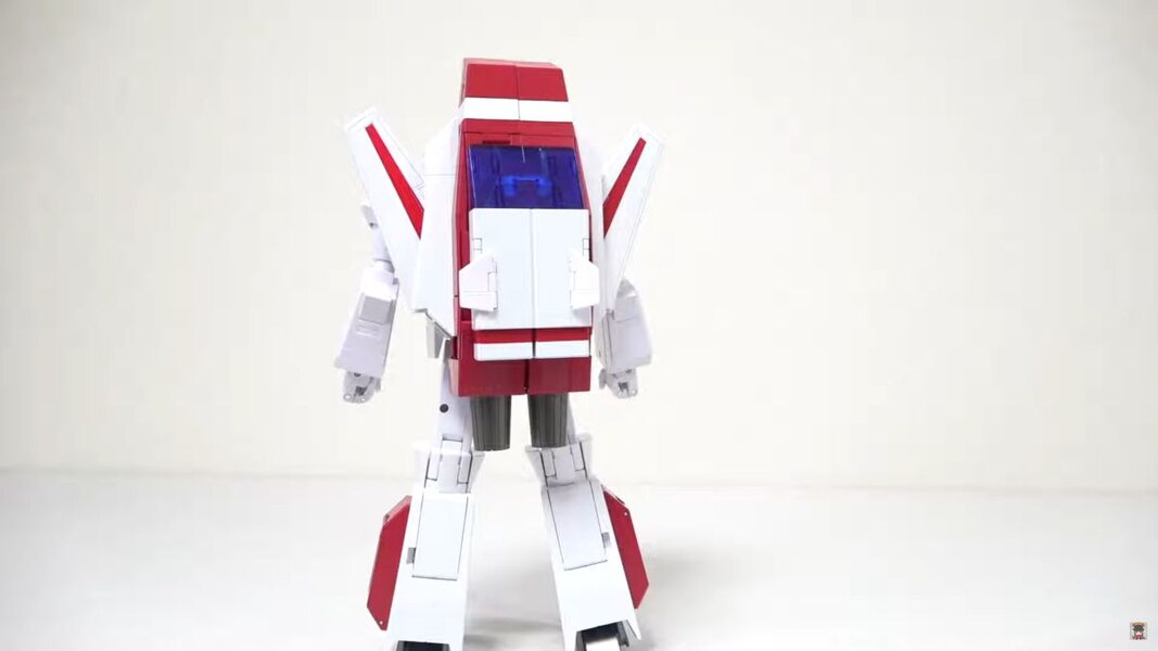 Transformers Masterpiece MP 57 Skyfire In Hand Image  (54 of 65)